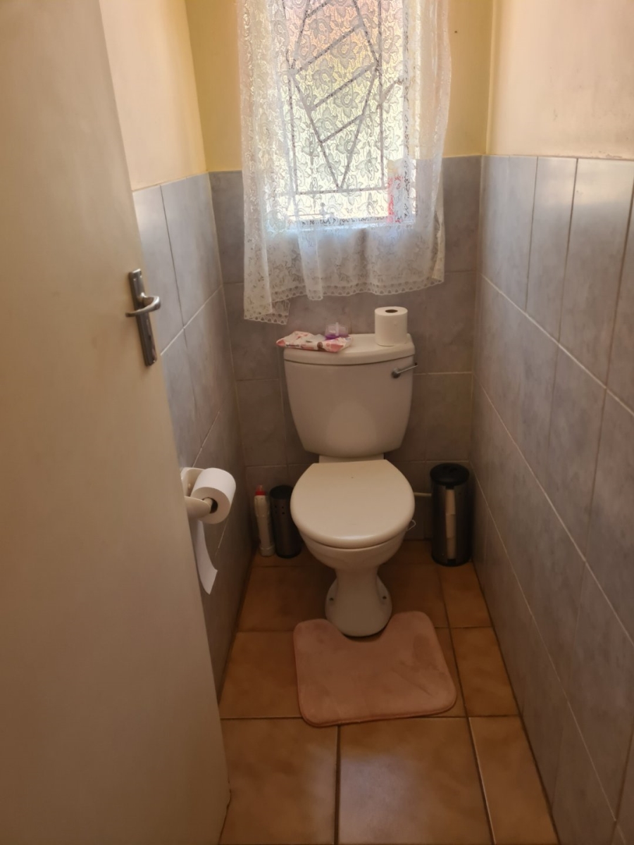 To Let 3 Bedroom Property for Rent in Ehrlich Park Free State